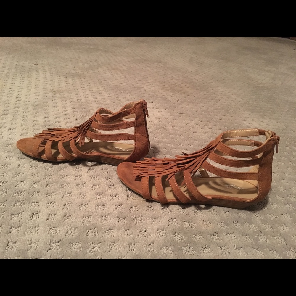 Suede tan  tassel/fringe gladiator sandals